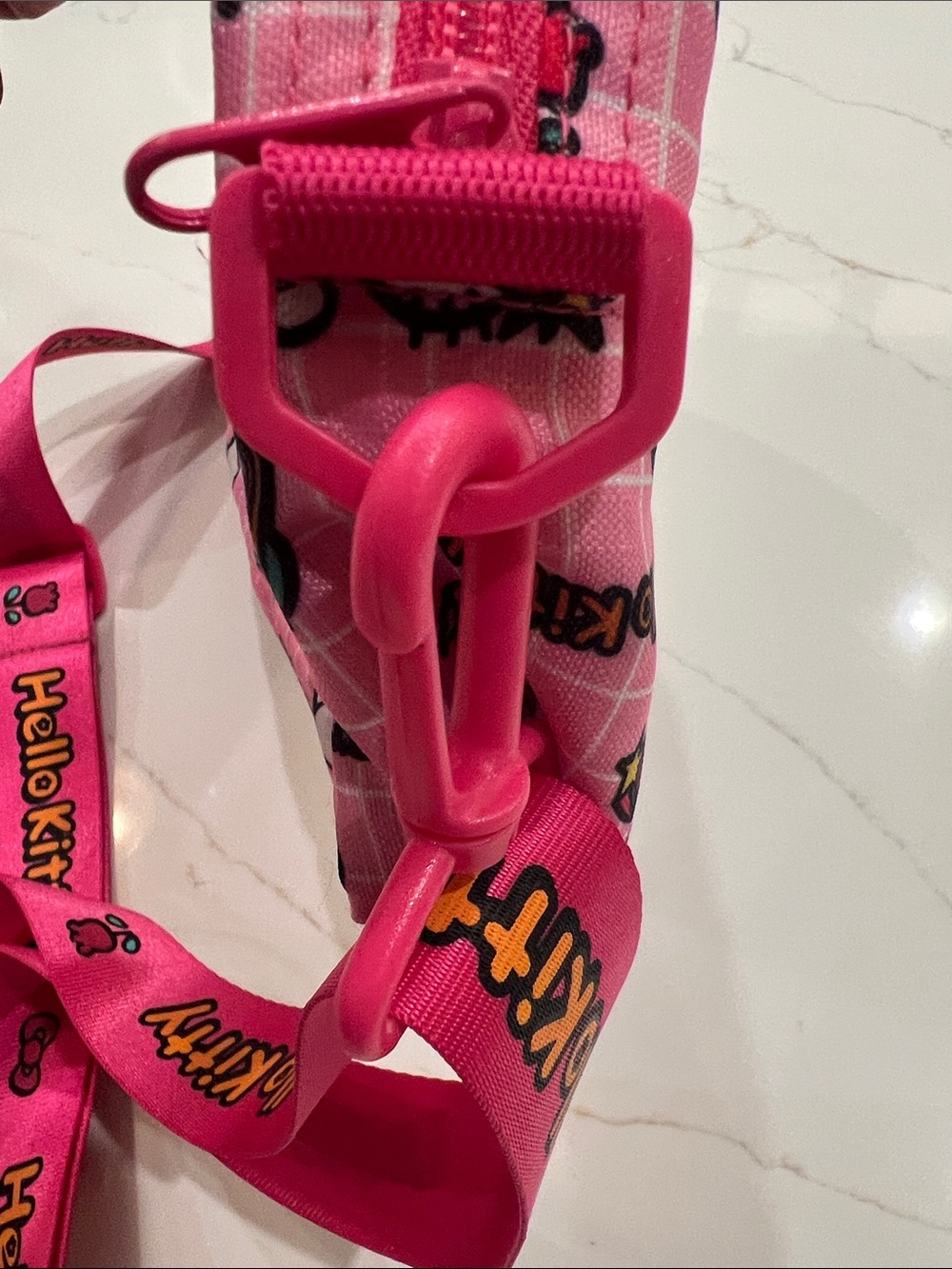 Hello Kitty Cross Body - Picture 8 of 8